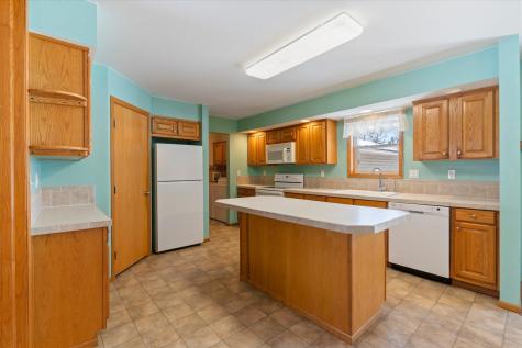 5057 County 40 NW Hackensack MN 56452