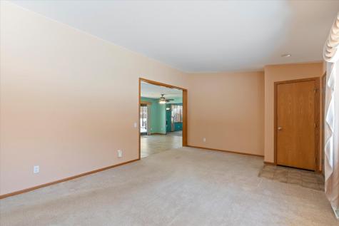 5057 County 40 NW Hackensack MN 56452