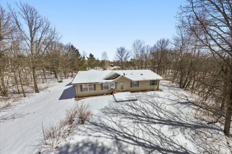 5057 County 40 NW Hackensack MN 56452