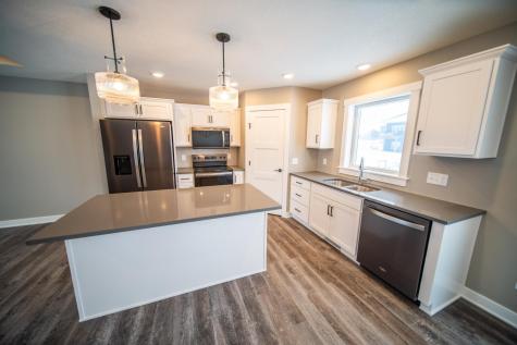 809 5th Avenue NW Dodge Center MN 55927