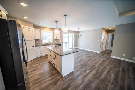 809 5th Avenue NW Dodge Center MN 55927