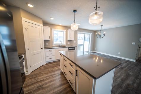 809 5th Avenue NW Dodge Center MN 55927