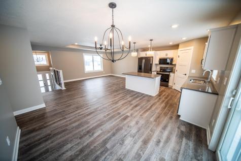 809 5th Avenue NW Dodge Center MN 55927