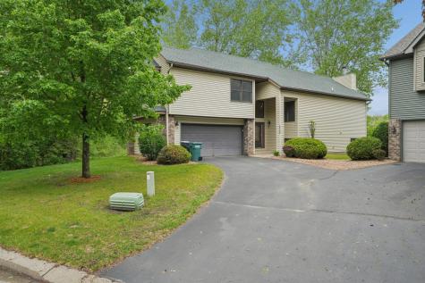 5700 Willow Trail Shoreview MN 55126