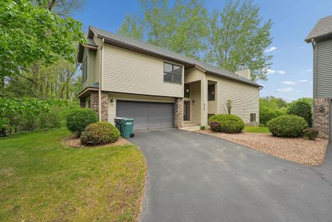 5700 Willow Trail Shoreview MN 55126
