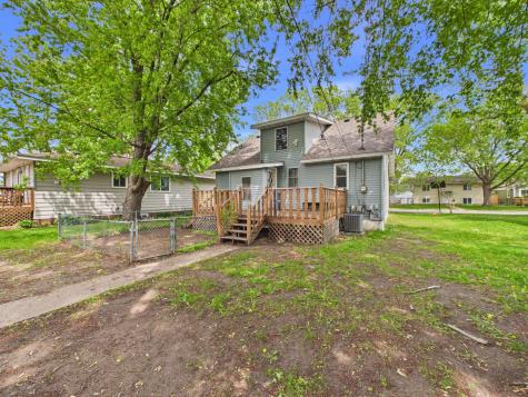 433 30th Avenue N Saint Cloud MN 56303