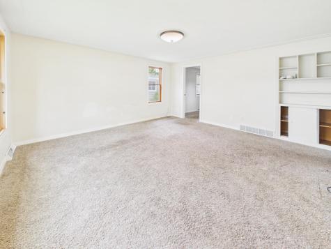 433 30th Avenue N Saint Cloud MN 56303
