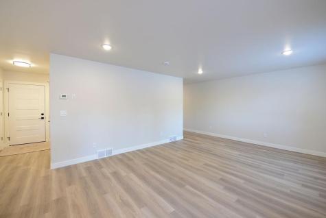 1018 3rd Avenue N Moorhead MN 56560