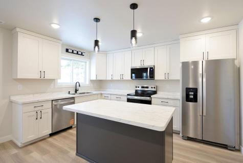 1018 3rd Avenue N Moorhead MN 56560