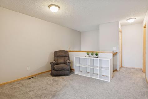 4675 Victor Path Hugo MN 55038