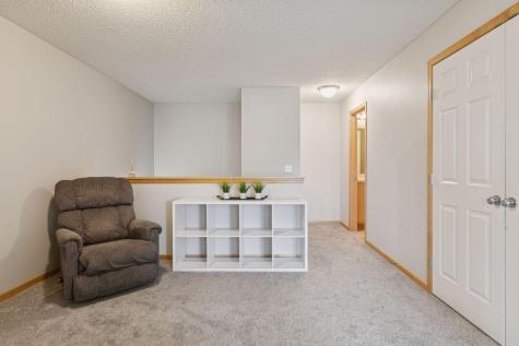 4675 Victor Path Hugo MN 55038