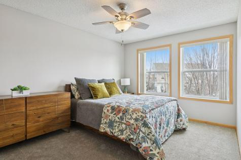 4675 Victor Path Hugo MN 55038