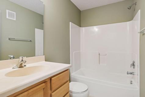 4675 Victor Path Hugo MN 55038