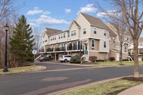 4675 Victor Path Hugo MN 55038