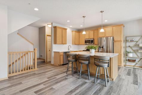 4675 Victor Path Hugo MN 55038