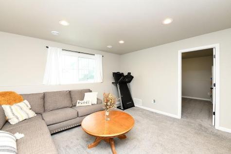 7345 23rd Street S Fargo ND 58104