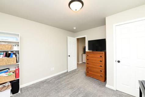 7345 23rd Street S Fargo ND 58104