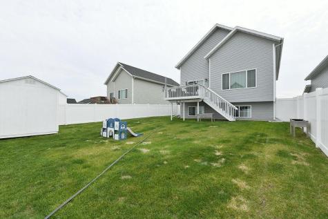 7345 23rd Street S Fargo ND 58104