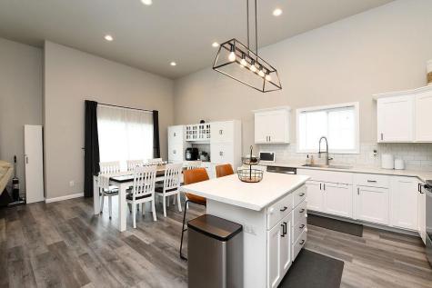 7345 23rd Street S Fargo ND 58104