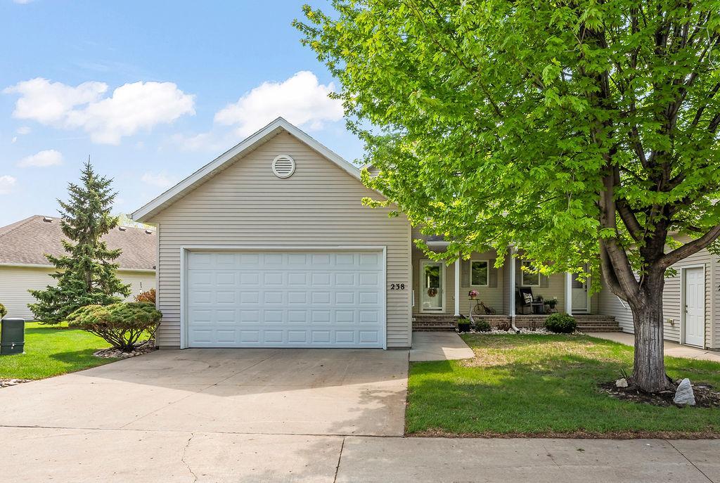 238 15th Avenue N Fargo ND 58102
