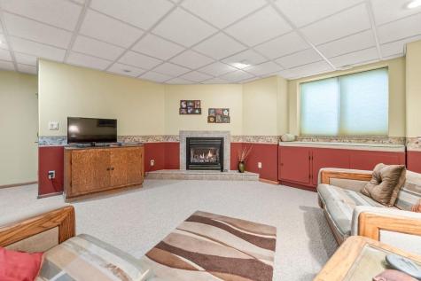 238 15th Avenue N Fargo ND 58102