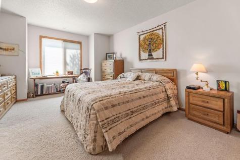 238 15th Avenue N Fargo ND 58102