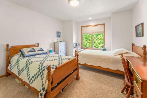238 15th Avenue N Fargo ND 58102