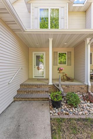 238 15th Avenue N Fargo ND 58102