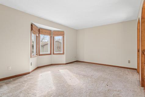 13665 Xavis Street NW Andover MN 55304