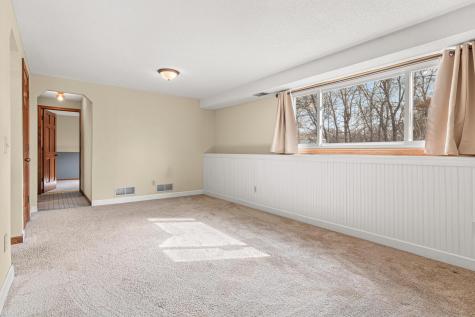 13665 Xavis Street NW Andover MN 55304