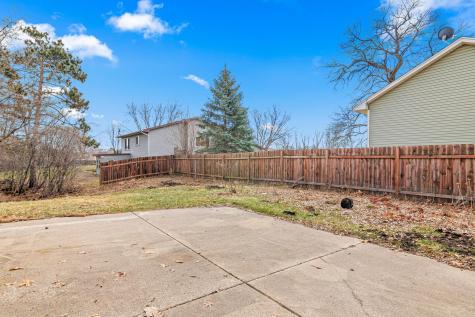 13665 Xavis Street NW Andover MN 55304