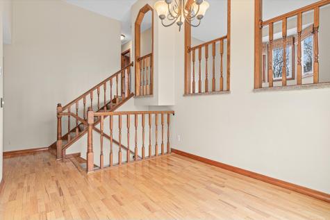 13665 Xavis Street NW Andover MN 55304