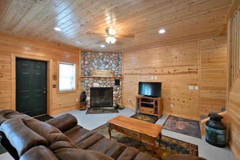 N5020 Red Pine Trail Spooner WI 54801