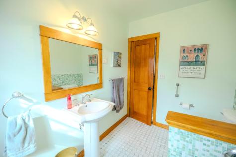 507 W 11th Street Morris MN 56267