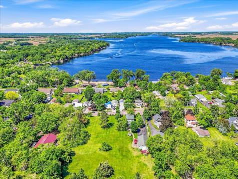 720 1st Street N Waterville MN 56096