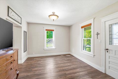 720 1st Street N Waterville MN 56096