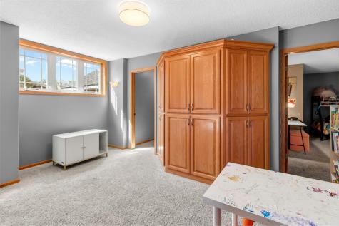 4695 138th Street W Apple Valley MN 55124