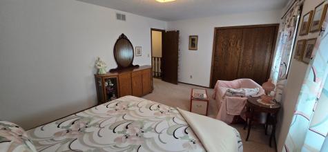 1402 E Gateway Circle S Fargo ND 58103