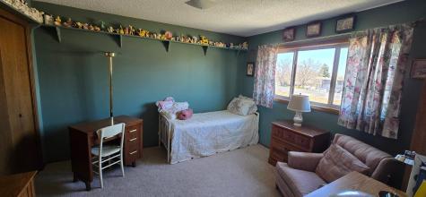 1402 E Gateway Circle S Fargo ND 58103