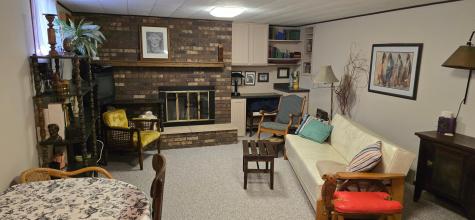 1402 E Gateway Circle S Fargo ND 58103