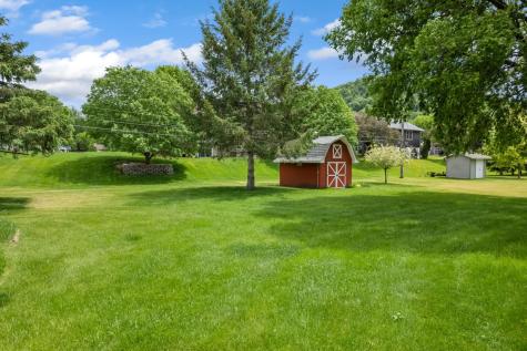 1366 Lorrai Drive Winona MN 55987