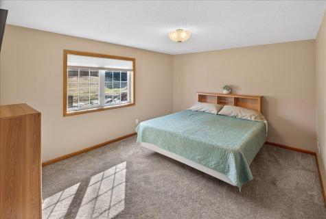 11615 Parkview Drive Becker MN 55308