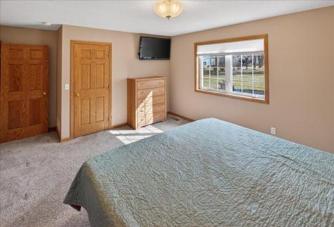 11615 Parkview Drive Becker MN 55308