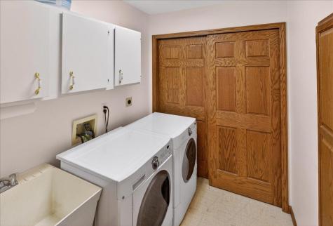 11615 Parkview Drive Becker MN 55308