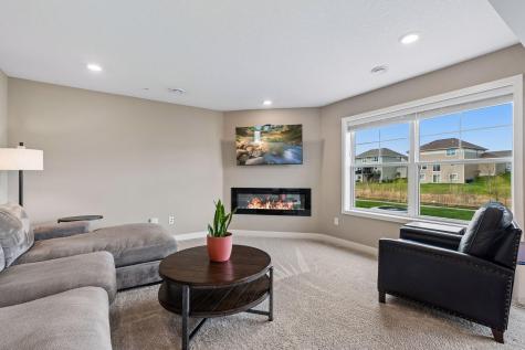 2125 Bay Drive Lino Lakes MN 55038