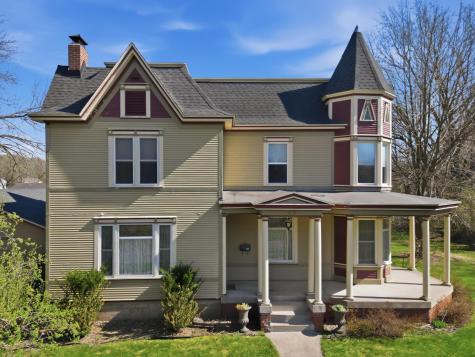 435 Jefferson Street Eau Claire WI 54701