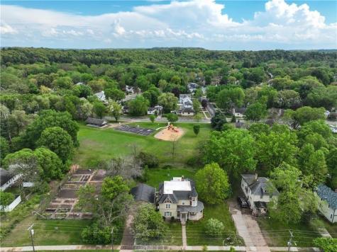 435 Jefferson Street Eau Claire WI 54701
