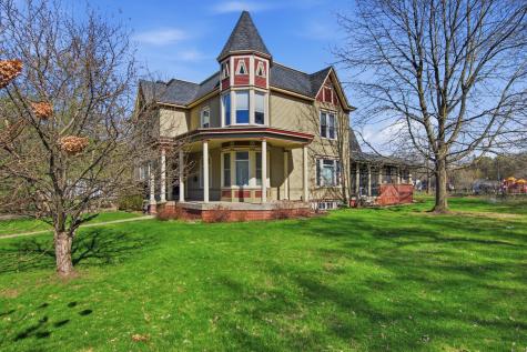 435 Jefferson Street Eau Claire WI 54701