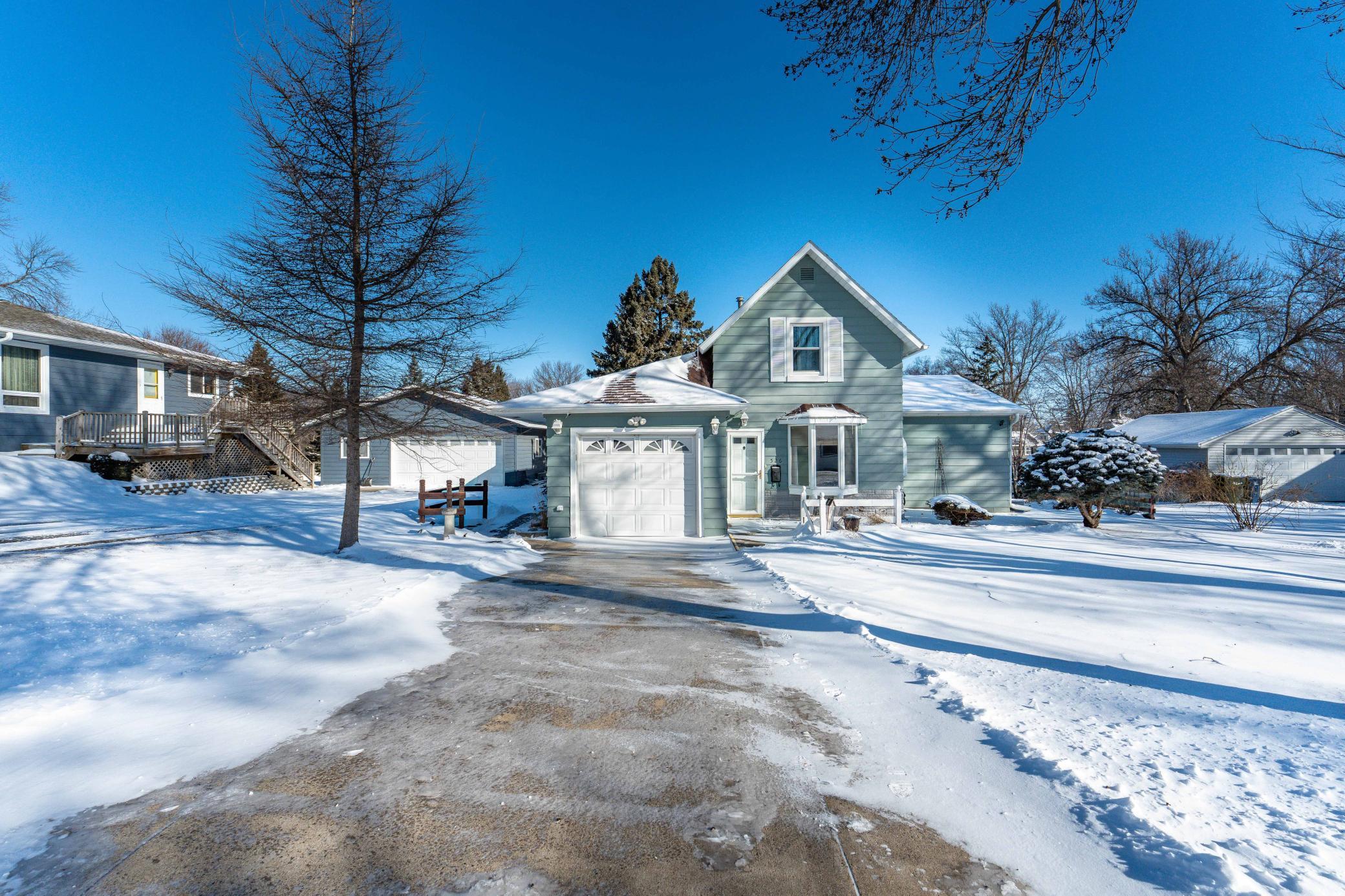 526 W Douglas Avenue Fergus Falls MN 56537