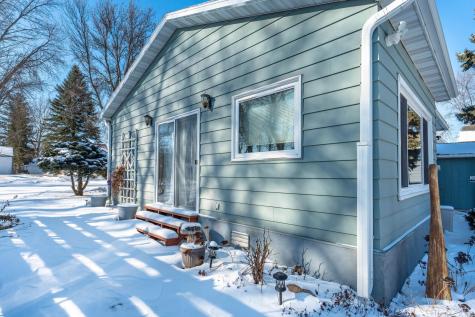 526 W Douglas Avenue Fergus Falls MN 56537